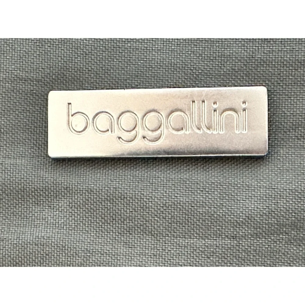Baggallini Gray Nylon‎ Small Crossbody Purse Bag Adjustable Strap